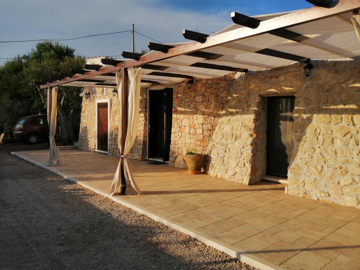 Santa Maria De Lu Trisciulu Bed and Breakfast Castrignano del Capo Exteriör bild